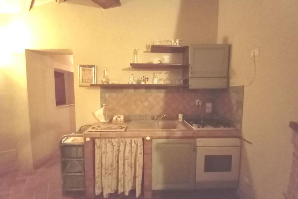 Country House - La Casetta Nel Borgo San Venanzo Εξωτερικό φωτογραφία